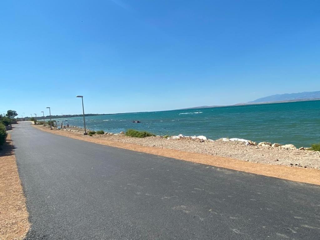 Apartman Erika Nin Εξωτερικό φωτογραφία